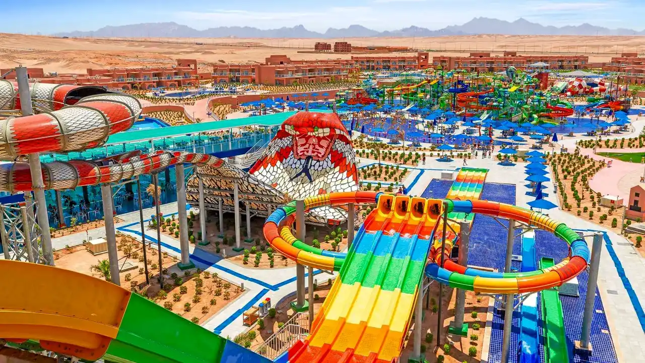 Albatros Water Valley Resort Neverland